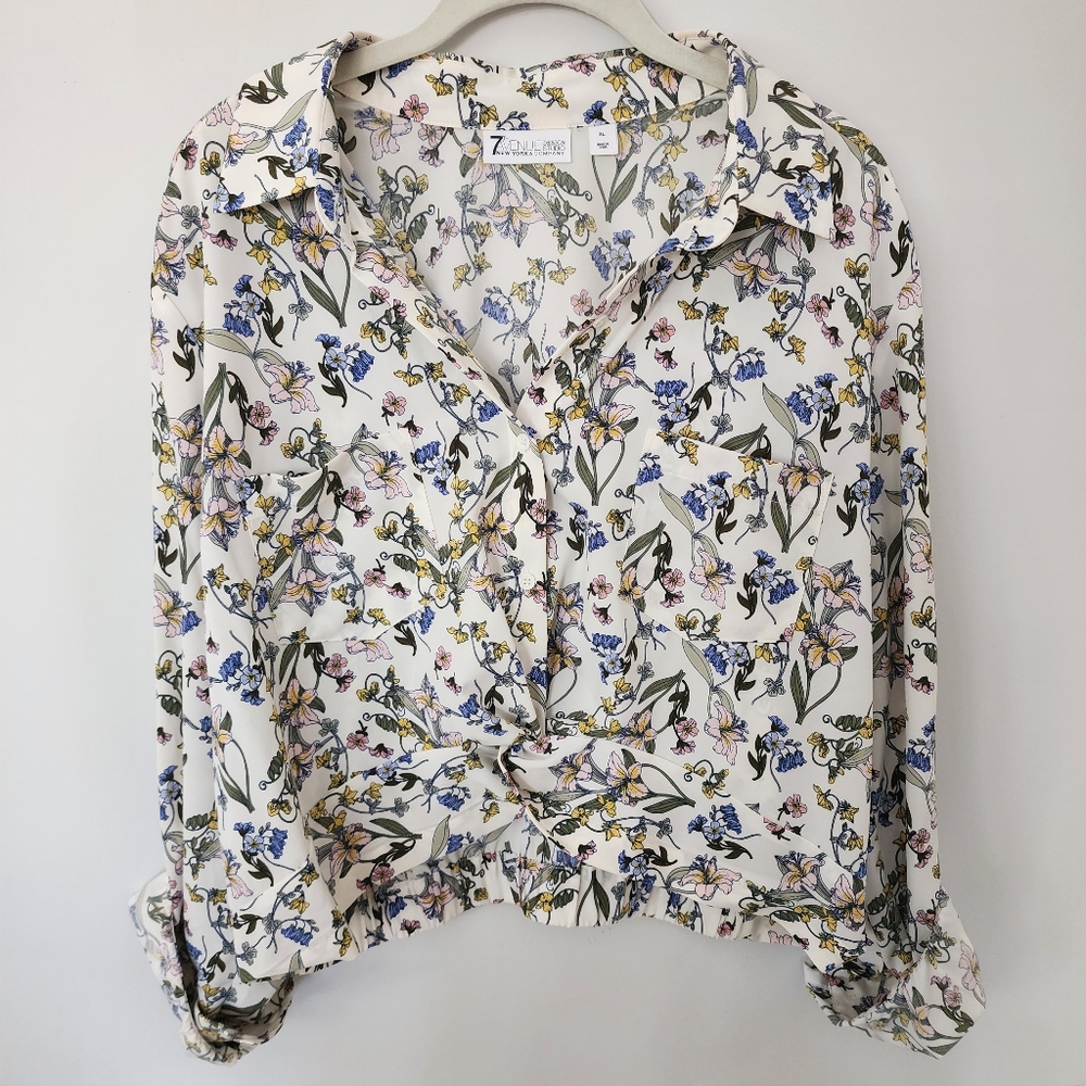 7th Avenue New York & Company floral shirt size XL